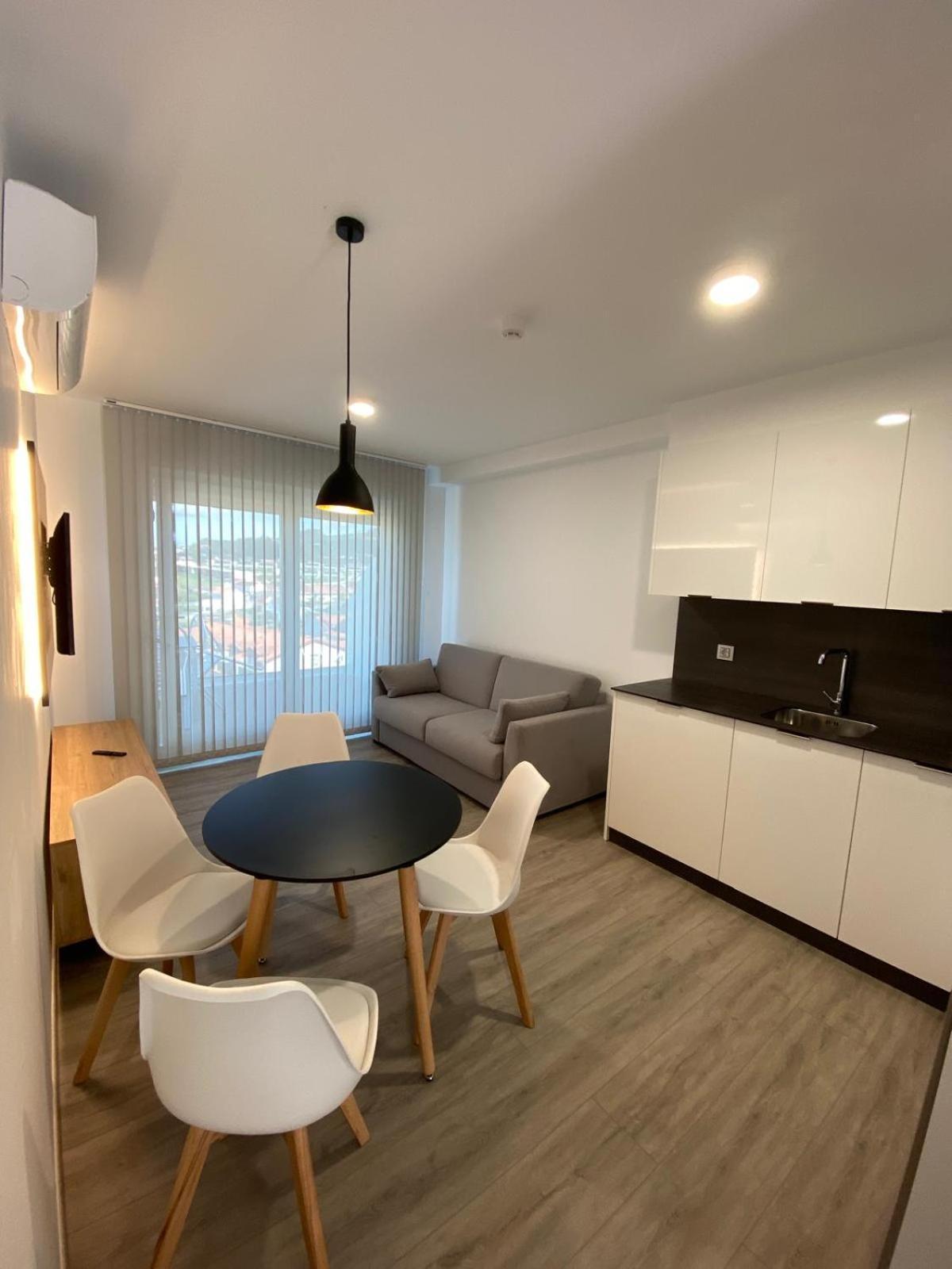 סנשנשו Apartamentos Riveiro מראה חיצוני תמונה